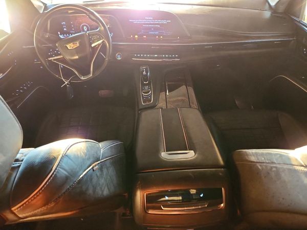 2021 CADILLAC ESCALADE Sport Platinum — CKPT