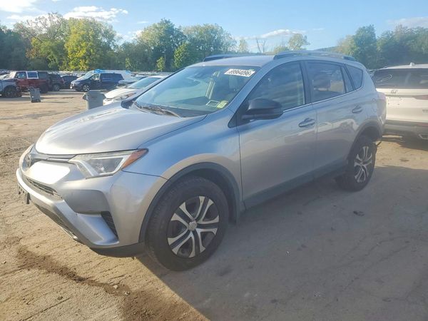 2018 TOYOTA RAV4 — DSFA — Front 3/4
