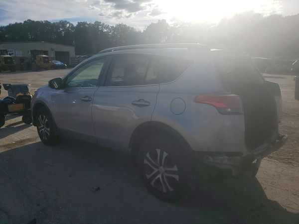 2018 TOYOTA RAV4 LE — DSRA