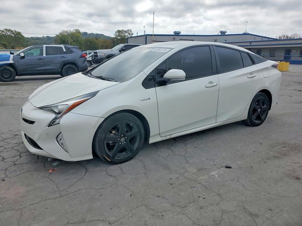 2018 TOYOTA PRIUS — DSFA — Front 3/4