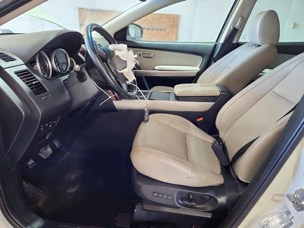 2013 MAZDA CX-9 Grand Touring/GT — DENT