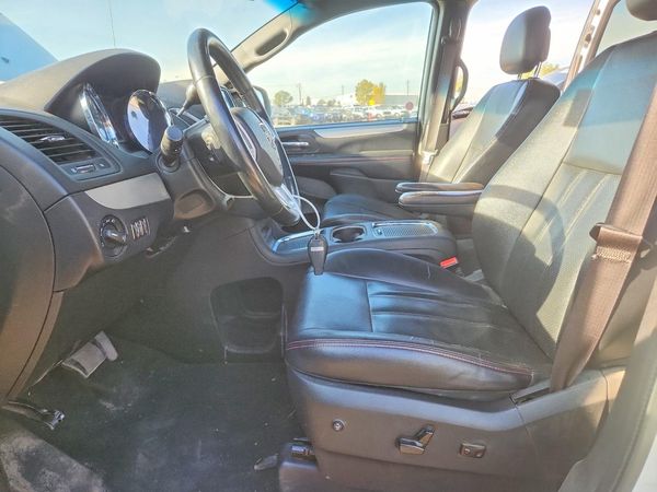 2017 DODGE CARAVAN GT — DENT
