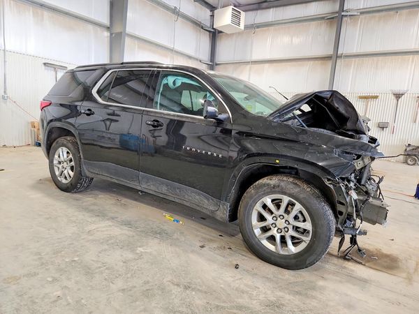 2021 CHEVROLET TRAVERSE LT — Passenger 3/4