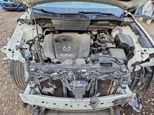2018 MAZDA CX-5 Touring — Engine bay