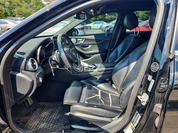 2016 MERCEDES-BENZ C C300-4M — DENT