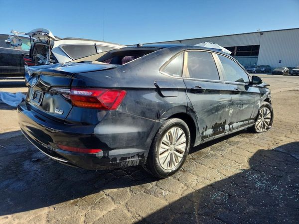2019 VOLKSWAGEN JETTA S, SE, R-Line — PSRA