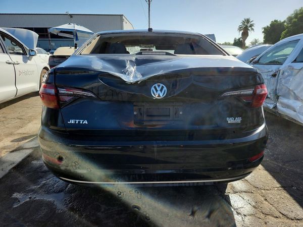 2019 VOLKSWAGEN JETTA S, SE, R-Line — DIRR
