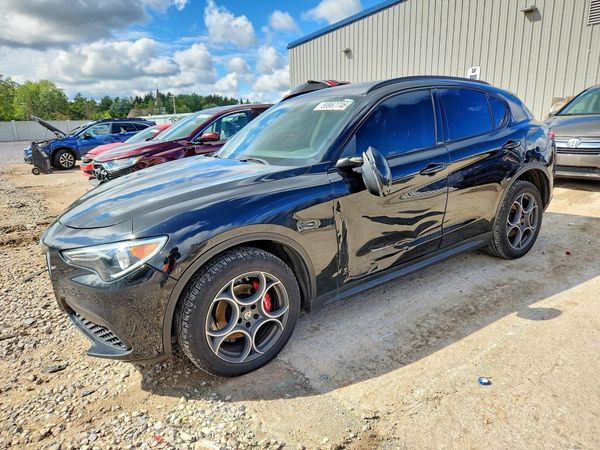 2018 ALFA ROMEO STELVIO — DSFA — Front 3/4