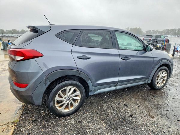 2016 HYUNDAI TUCSON SE — PSRA