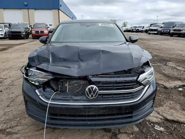 2022 VOLKSWAGEN JETTA SE w/ Sunroof — DIRF