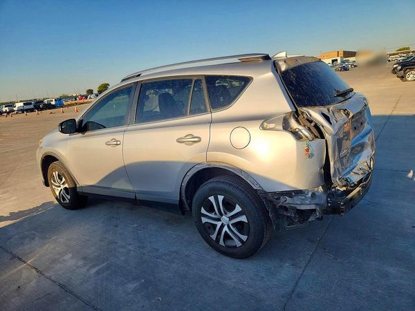 2018 TOYOTA RAV4 LE — DSRA