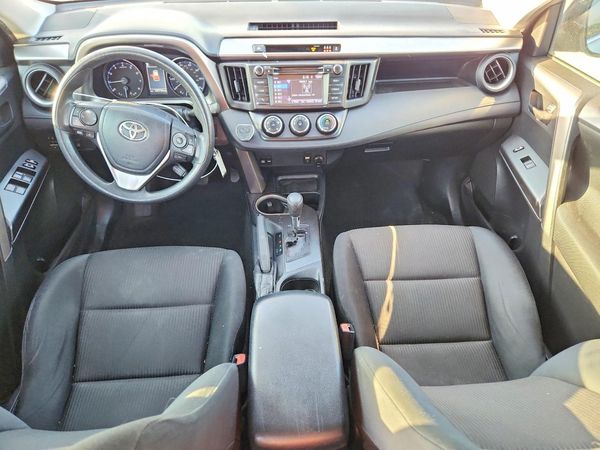 2018 TOYOTA RAV4 LE — CKPT