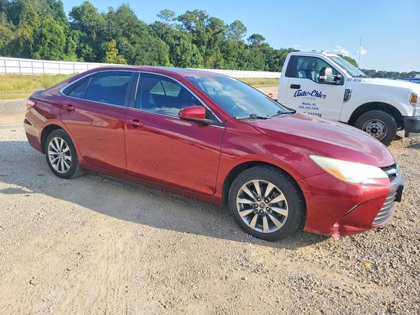 2016 TOYOTA CAMRY — Passenger 3/4