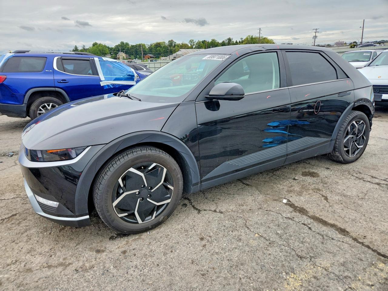 2023 HYUNDAI IONIQ SE — Front 3/4