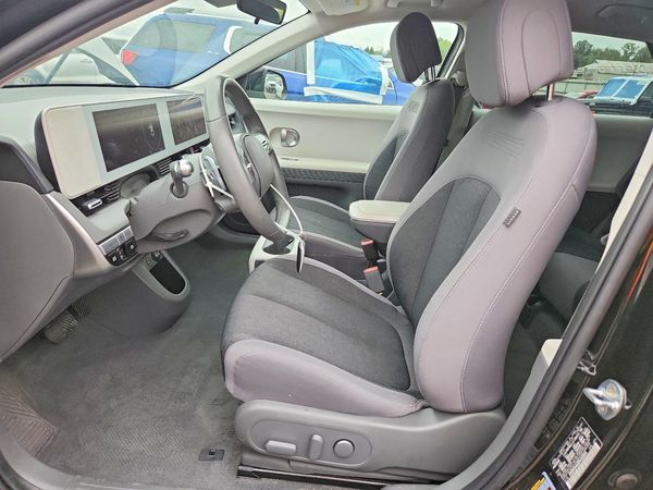 2023 HYUNDAI IONIQ SE — DENT