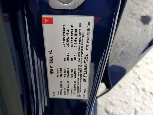 2018 TESLA MODEL 3 — VINS
