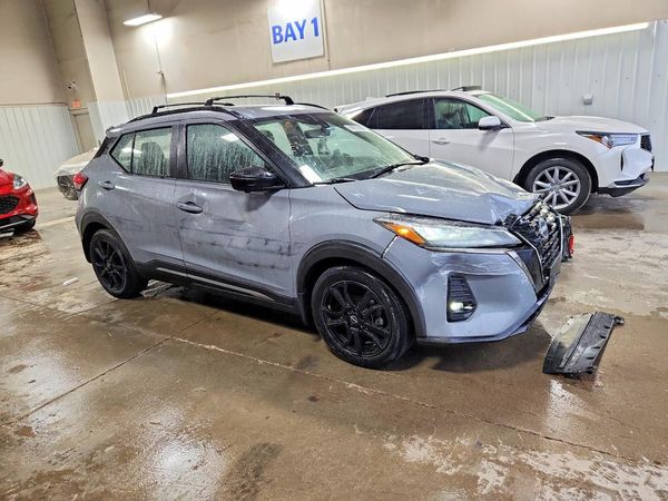 2023 NISSAN KICKS SR — Passenger 3/4