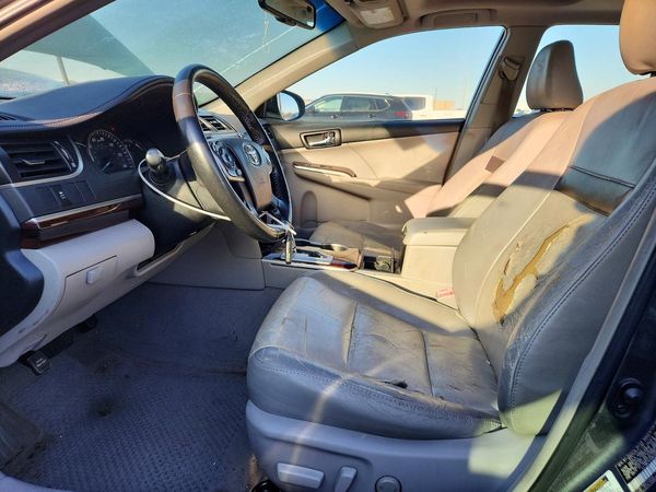 2012 TOYOTA CAMRY — DENT
