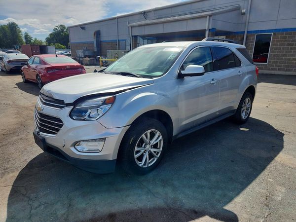 2017 CHEVROLET EQUINOX LT / FL — Front 3/4