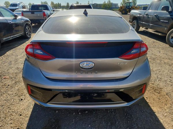 2019 HYUNDAI IONIQ Limited (HEV) — DIRR