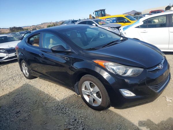 2012 HYUNDAI ELANTRA GLS(Middle grade) — Passenger 3/4