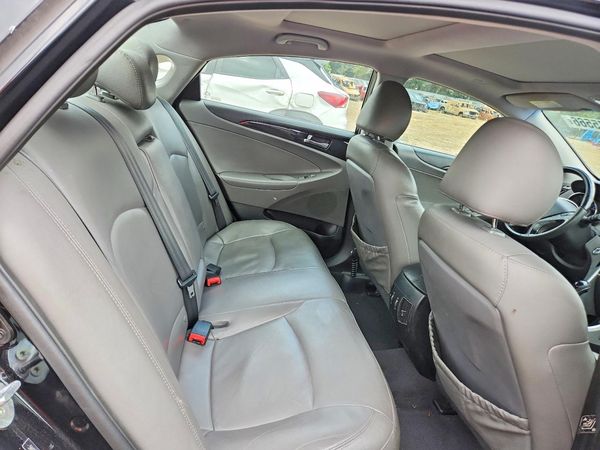 2012 HYUNDAI SONATA Middle level — PSRS