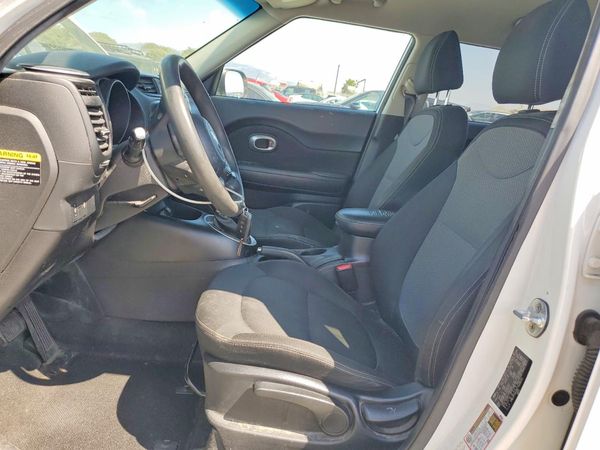 2018 KIA SOUL Plus — DENT