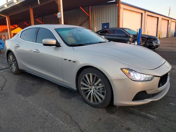 2014 MASERATI GHIBLI — Passenger 3/4