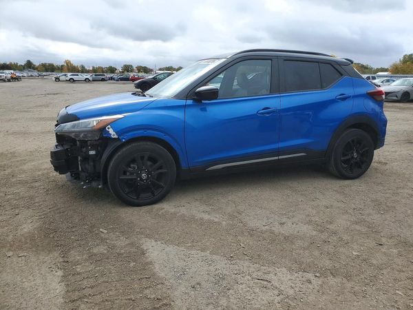 2021 NISSAN KICKS SR — Front 3/4