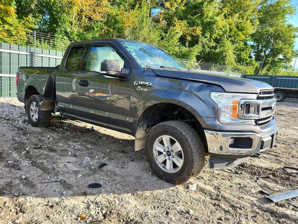 2018 FORD F150 — Passenger 3/4