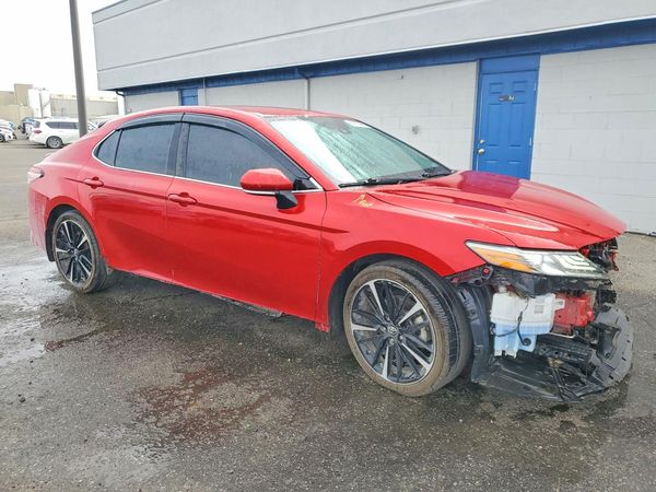 2019 TOYOTA CAMRY XSE — Passenger 3/4
