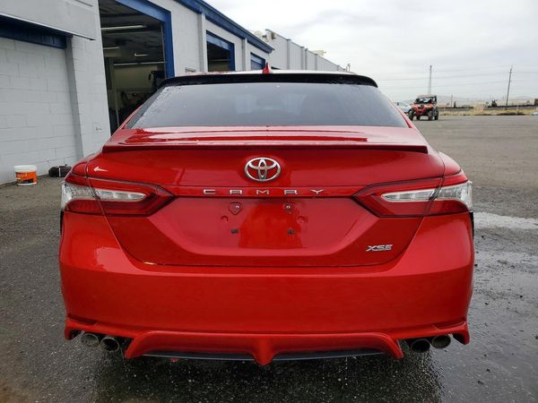 2019 TOYOTA CAMRY XSE — DIRR