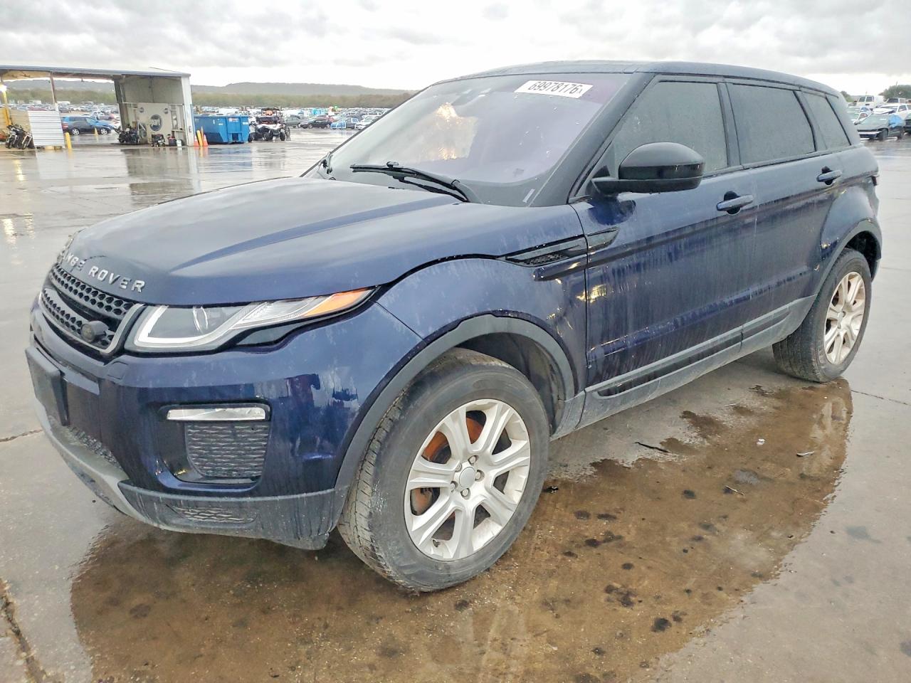 2018 LAND ROVER RANGEROVER SE/SE Premium — Front 3/4