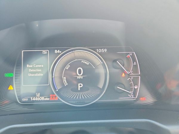 2020 LEXUS ES 300h Luxury — ODOM