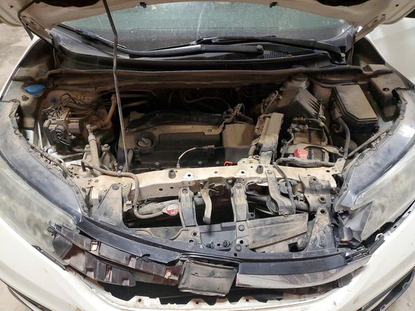 2016 HONDA CRV SE — Engine bay