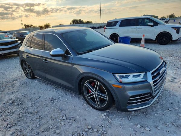 2018 AUDI SQ5 — Passenger 3/4