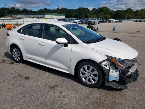 2024 TOYOTA COROLLA — Passenger 3/4