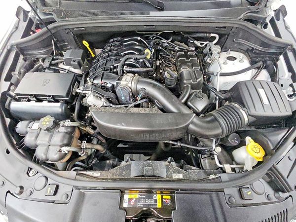 2023 DODGE DURANGO GT — Engine bay