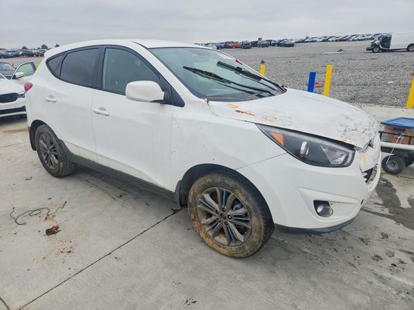 2015 HYUNDAI TUCSON GL (Middle-Low) — Passenger 3/4