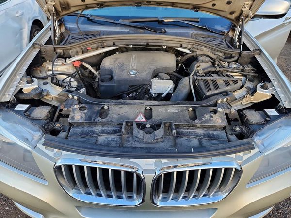 2013 BMW X3 xDrive28i — Engine bay