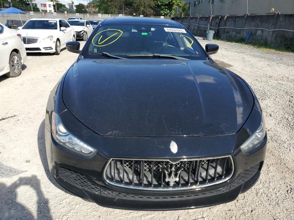 2017 MASERATI GHIBLI