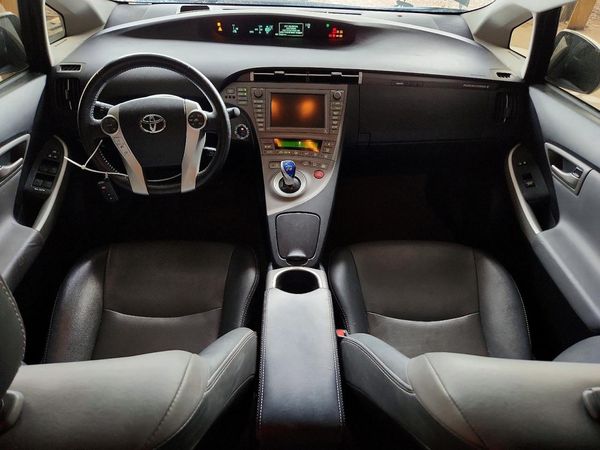 2015 TOYOTA PRIUS — CKPT