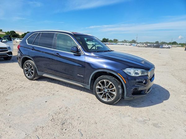 2017 BMW X5 sDrive35i — Passenger 3/4