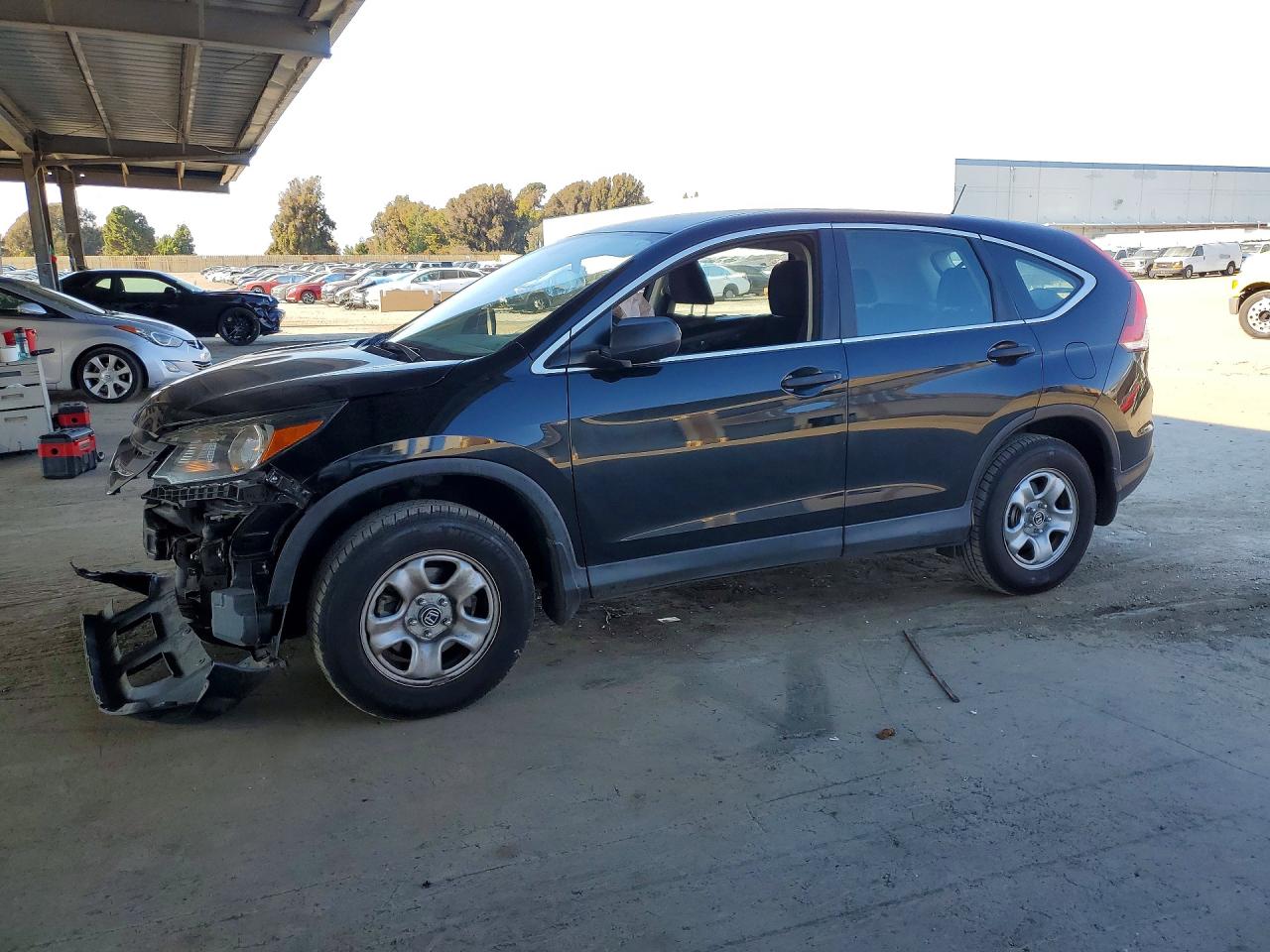 2013 HONDA CRV LX — Front 3/4