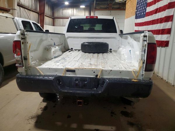 2017 RAM 2500 ST CREW CAB 4X4 — DIRR
