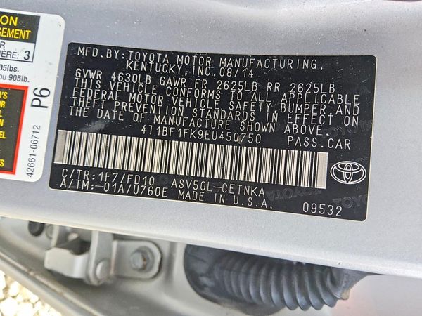 2014 TOYOTA CAMRY — VINS