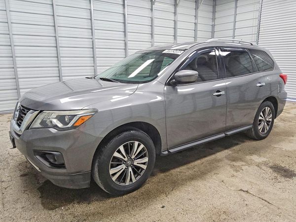 2018 NISSAN PATHFINDER — Front 3/4
