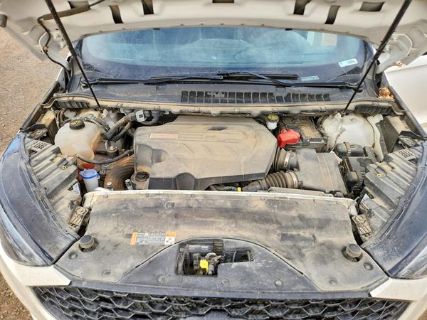 2019 FORD EDGE ST — Engine bay