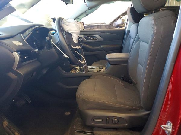 2018 CHEVROLET TRAVERSE LT — DENT