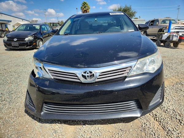2014 TOYOTA CAMRY — DIRF